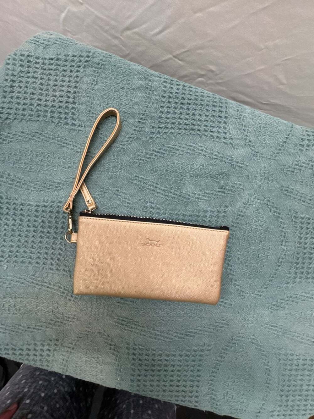 Scout Kate Wristlet in Gold Metallic